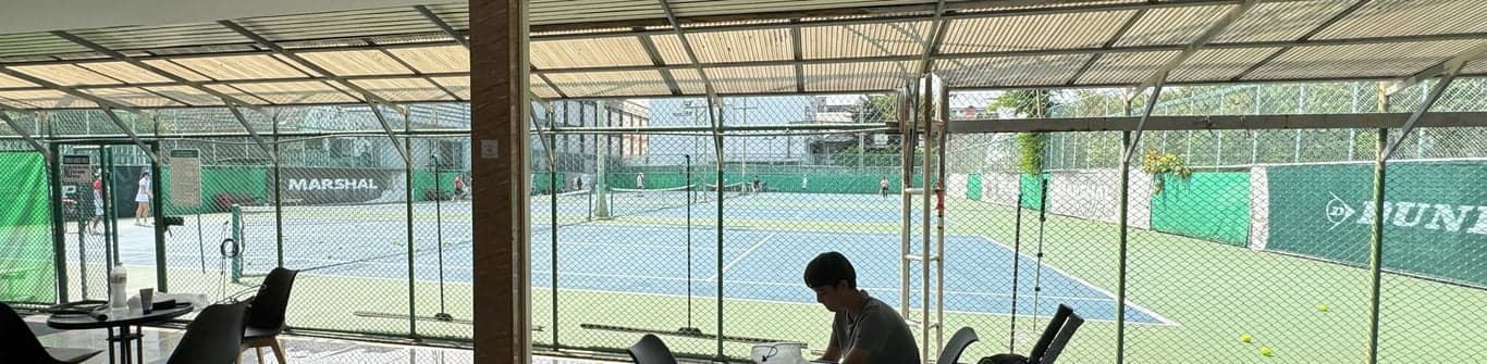 Simoorgh Tennis Academy